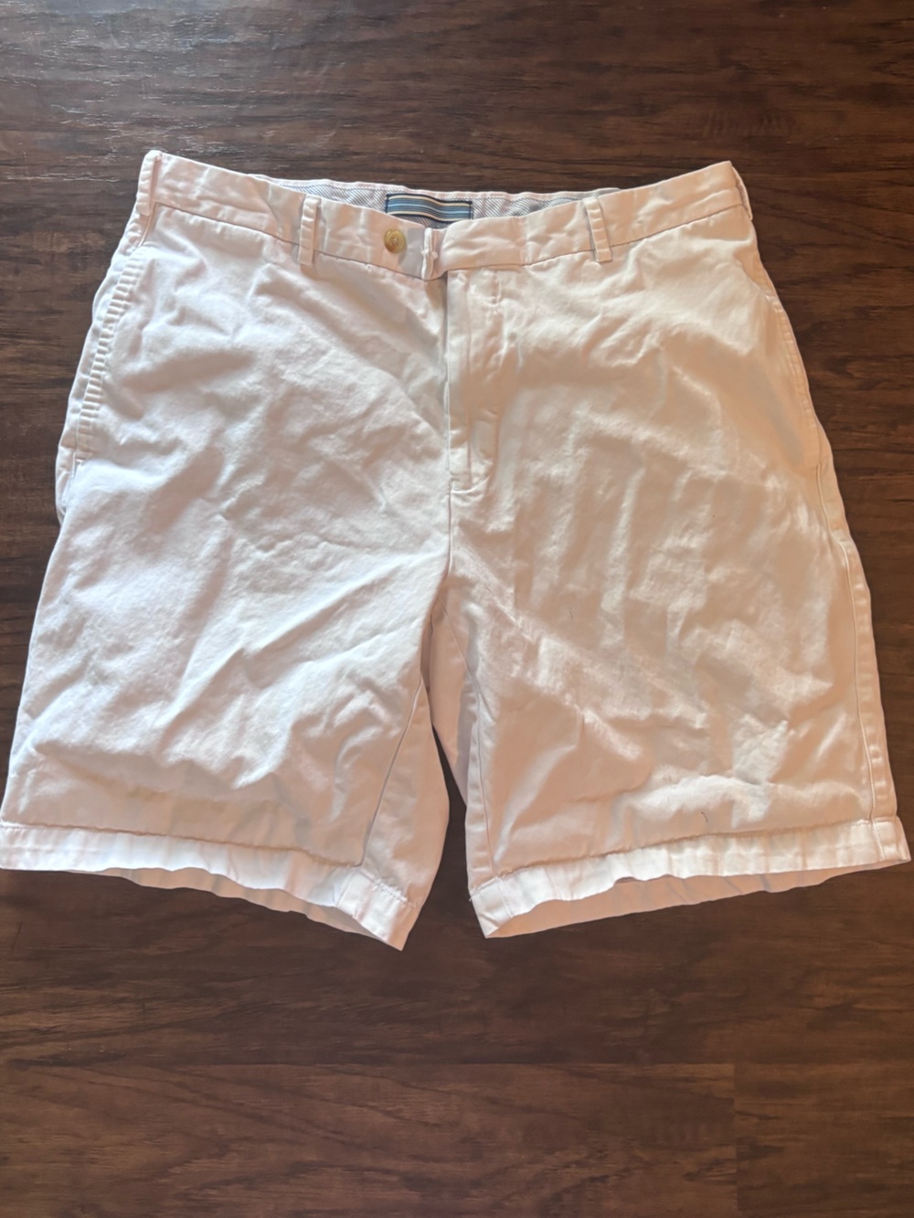 Peter Millar White Pull-On Cotton Bermuda Shorts